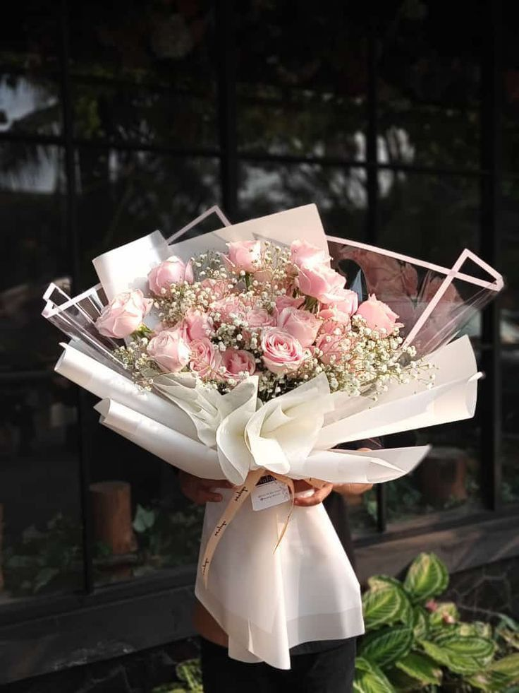 buket bunga terdekat di Denpasar dari Crave Bucket